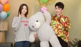 为了吃瓜我进了娱乐圈,意外踏入娱乐圈的奇幻之旅